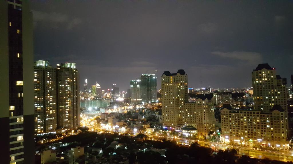 The Berry Vinhomes Luxury Apartments โฮจิมินห์ซิตี้ ภายนอก รูปภาพ
