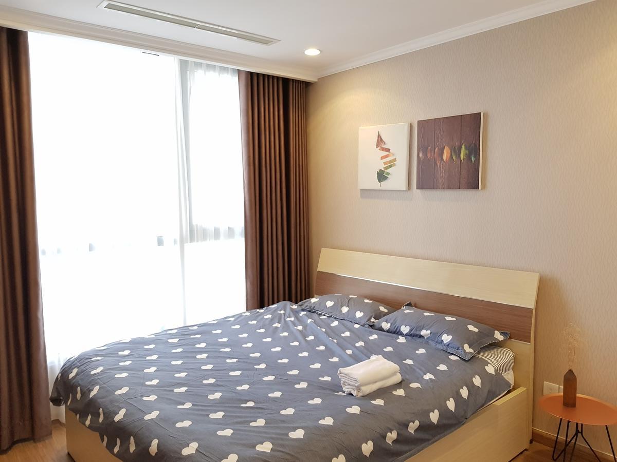 The Berry Vinhomes Luxury Apartments โฮจิมินห์ซิตี้ ภายนอก รูปภาพ