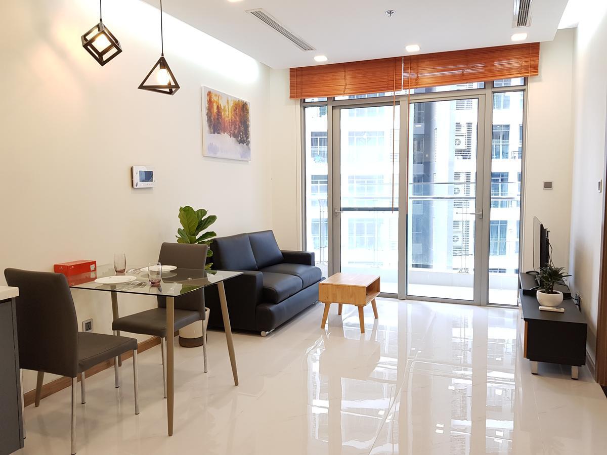 The Berry Vinhomes Luxury Apartments โฮจิมินห์ซิตี้ ภายนอก รูปภาพ