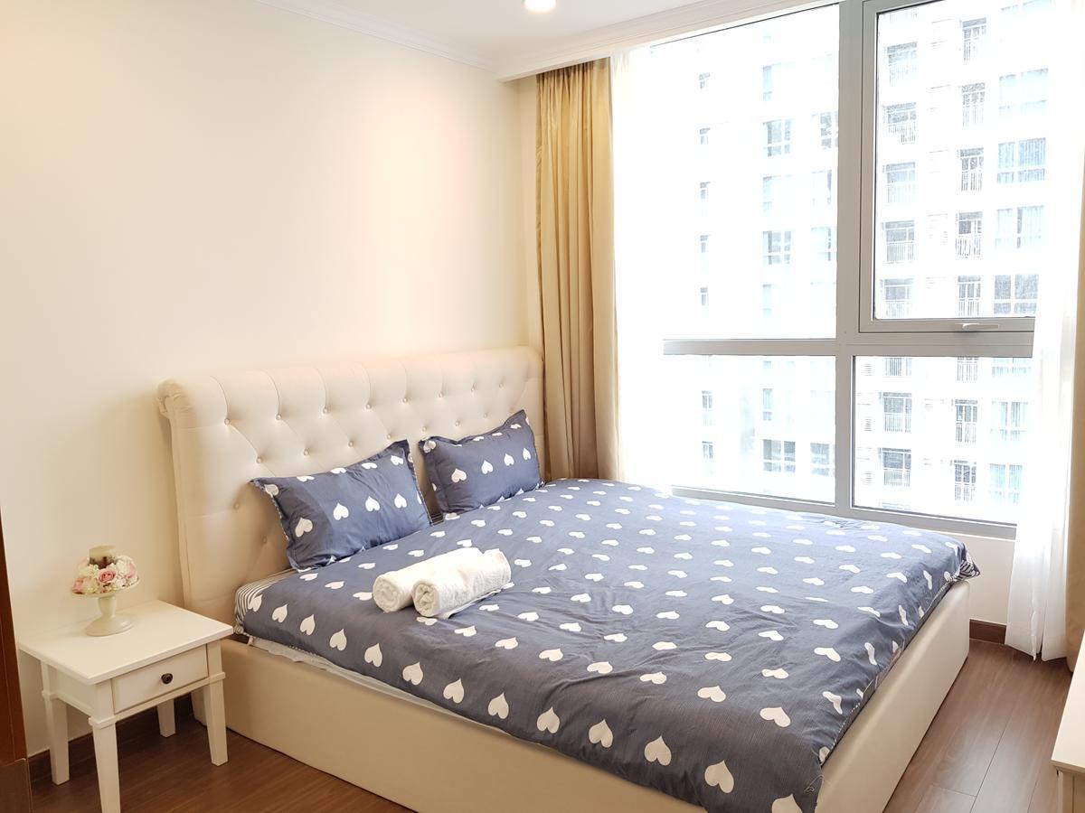 The Berry Vinhomes Luxury Apartments โฮจิมินห์ซิตี้ ภายนอก รูปภาพ