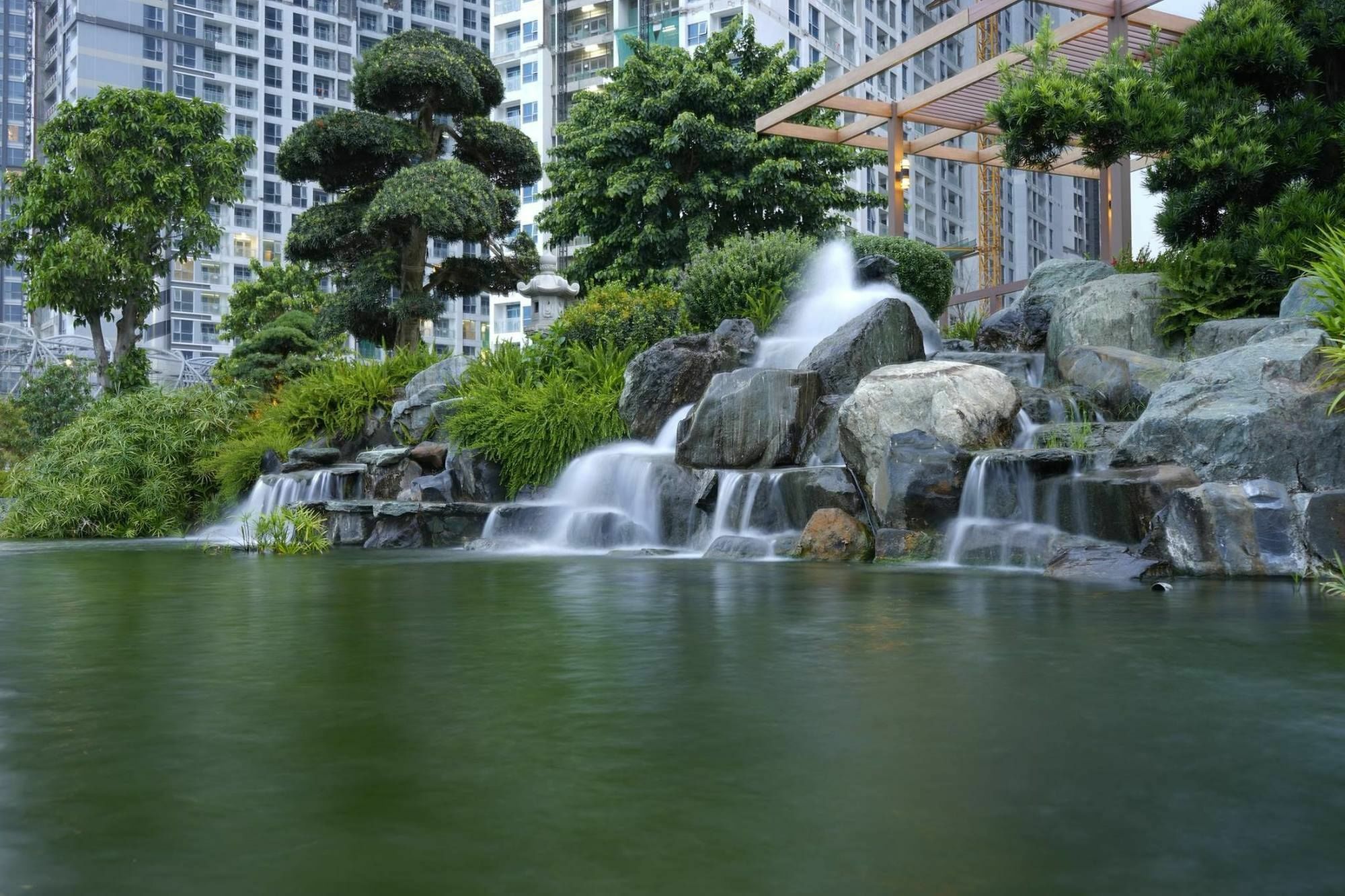 The Berry Vinhomes Luxury Apartments โฮจิมินห์ซิตี้ ภายนอก รูปภาพ
