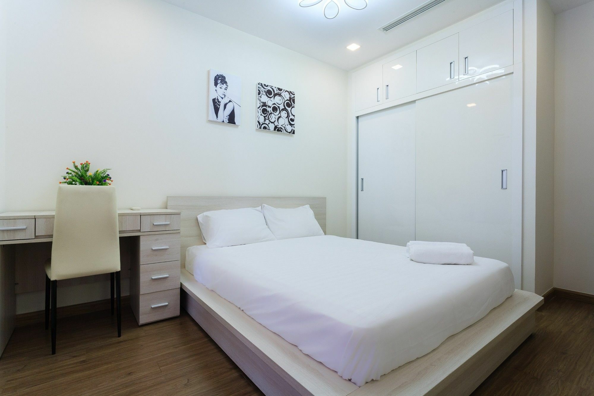 The Berry Vinhomes Luxury Apartments โฮจิมินห์ซิตี้ ภายนอก รูปภาพ