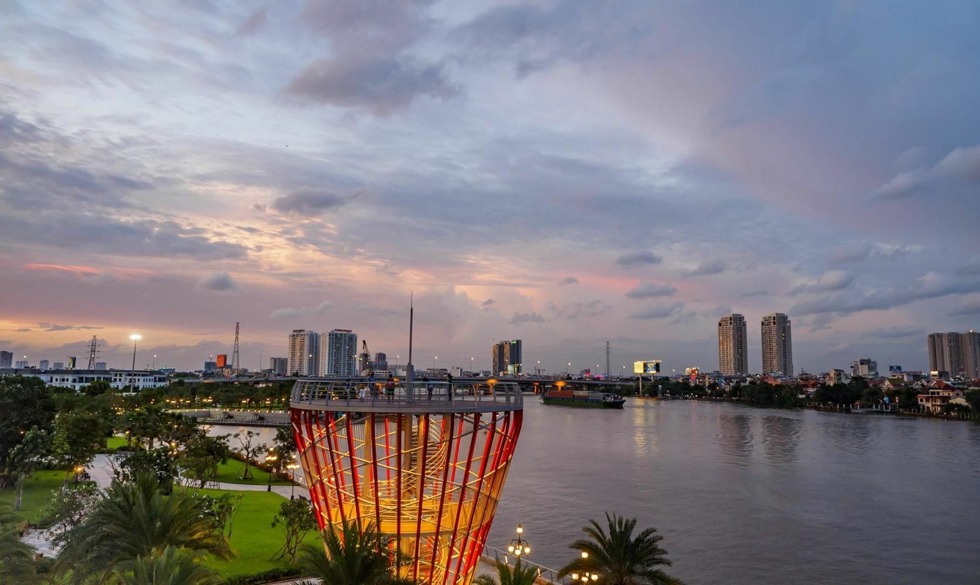 The Berry Vinhomes Luxury Apartments โฮจิมินห์ซิตี้ ภายนอก รูปภาพ